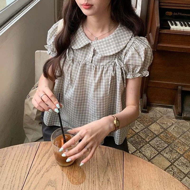 بلوزة نسائية صيفية أنيقة بتصمي - مراجعة Vintage Fashion Doll وسعره