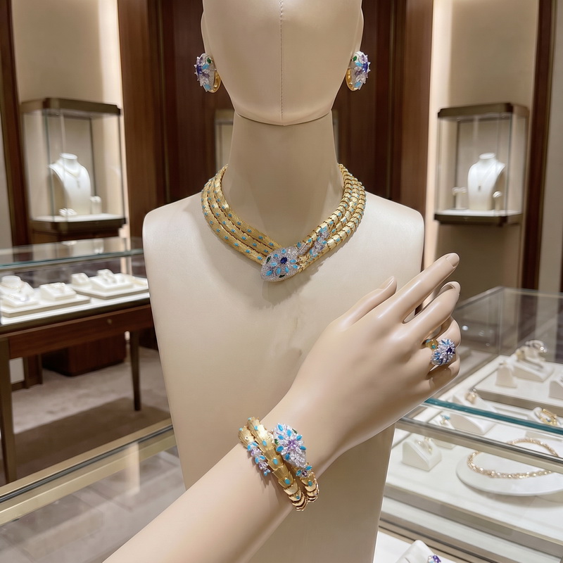 أطقم مجوهرات أوروبية وأمريكية: - مراجعة Vintage Fashion Rings وسعره