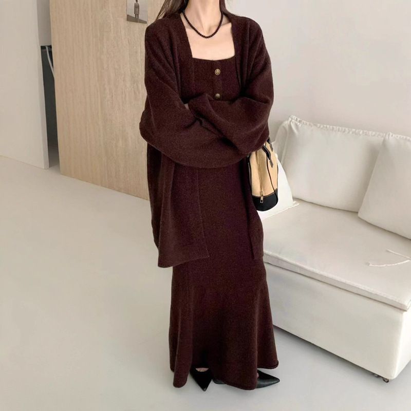 طقم نسائي أنيق من ثلاث قطع بأس - مراجعة Vintage Fashion Hong Kong وسعره